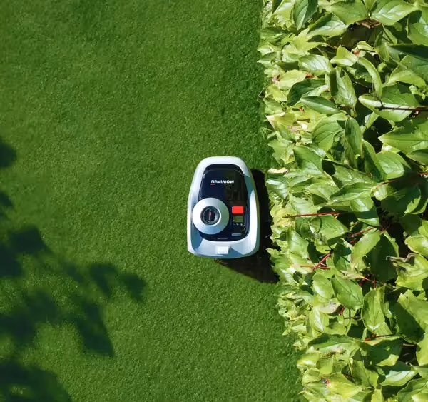 Navimow i1-Series i105E view 3
